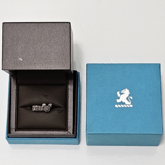 🇨🇦 Birks Disney Mickey Mouse Sterling Silver & Marcasite Gemstone Ring - Picture 4 of 16
